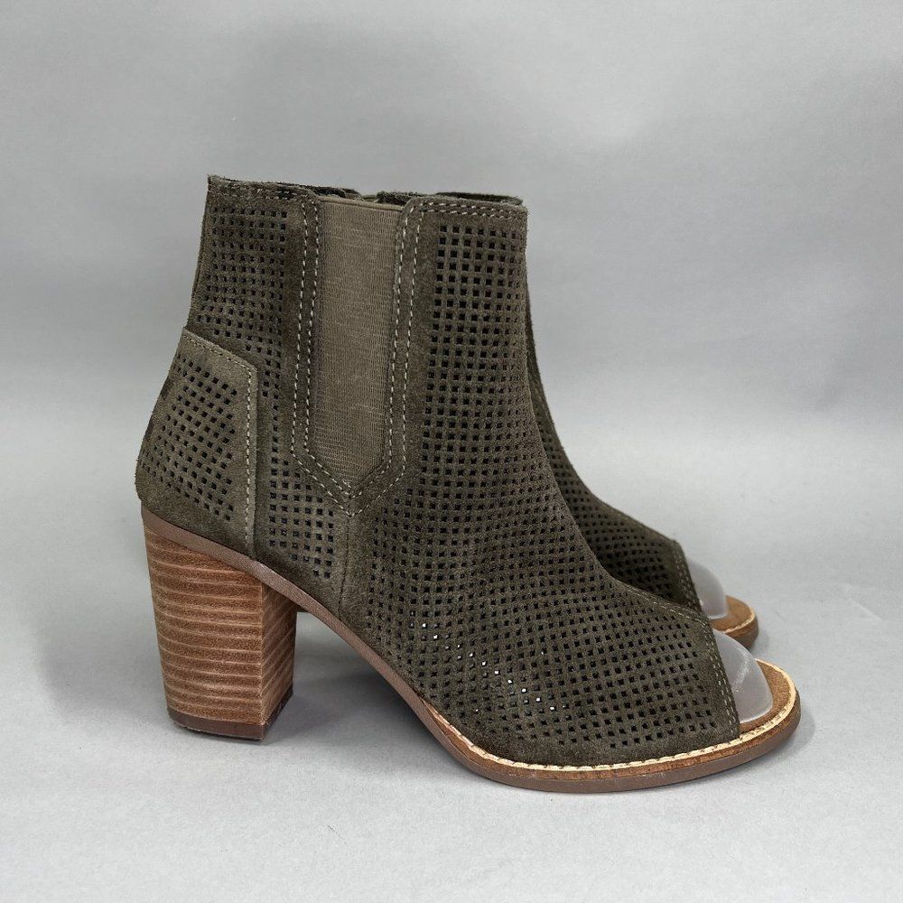 Toms Ankle Boots Women's Size 5.5 Forest Green Perforated Suede Heeled Booties